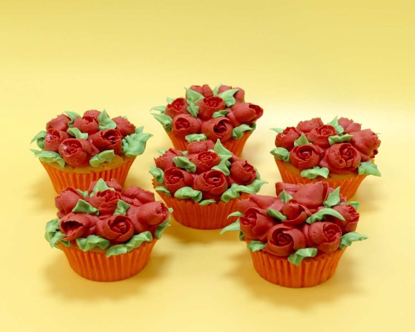 Red Rose cupcake