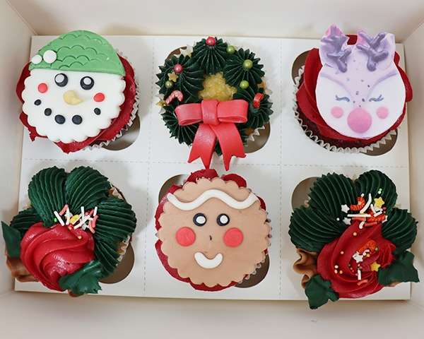 Christmas Treat Cupcakes